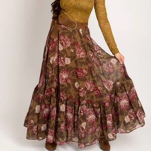 Joyfolie Annah Floral Maxi Skirt with Ruffled Hem XS